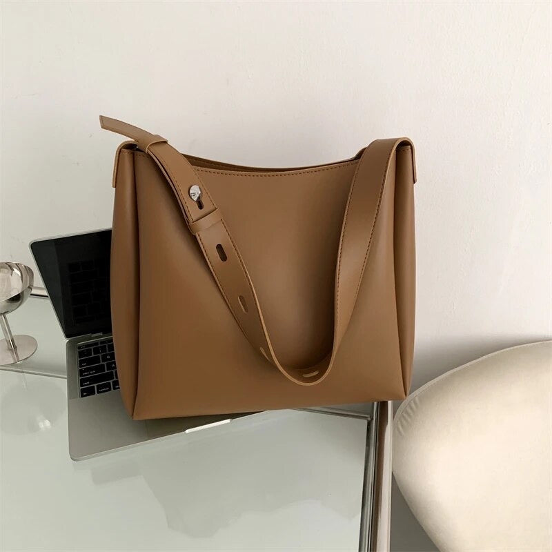 Zara - Grande Tote